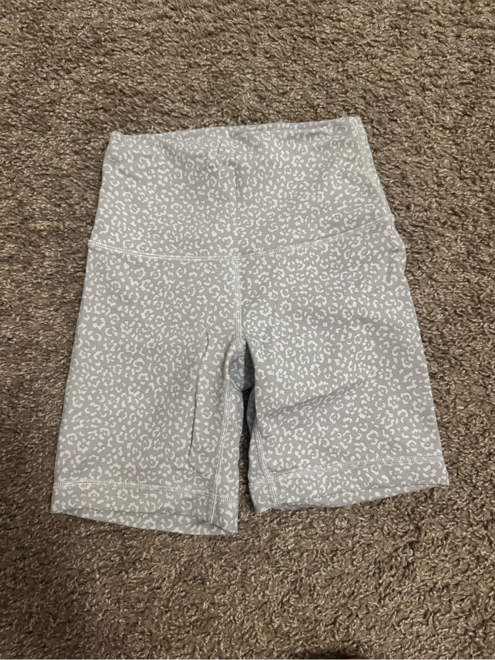 lululemon athletica Light Gray Leopard Print High-Rise Bike Shorts